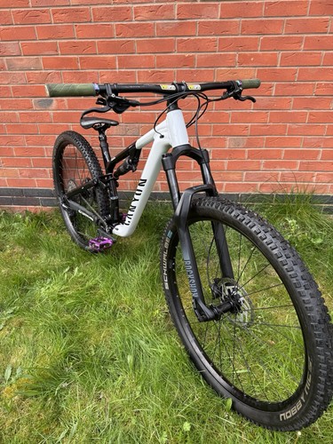 Canyon neuron 2024 size medium - canyon,